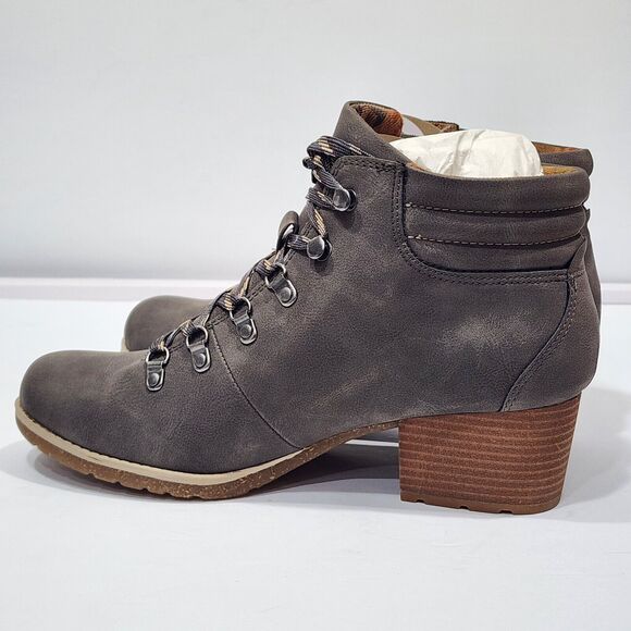 Boc Alder Comfort Bootie Size 10 M Light Gray Faux Leather Block Heels Lace Up - Picture 5 of 13